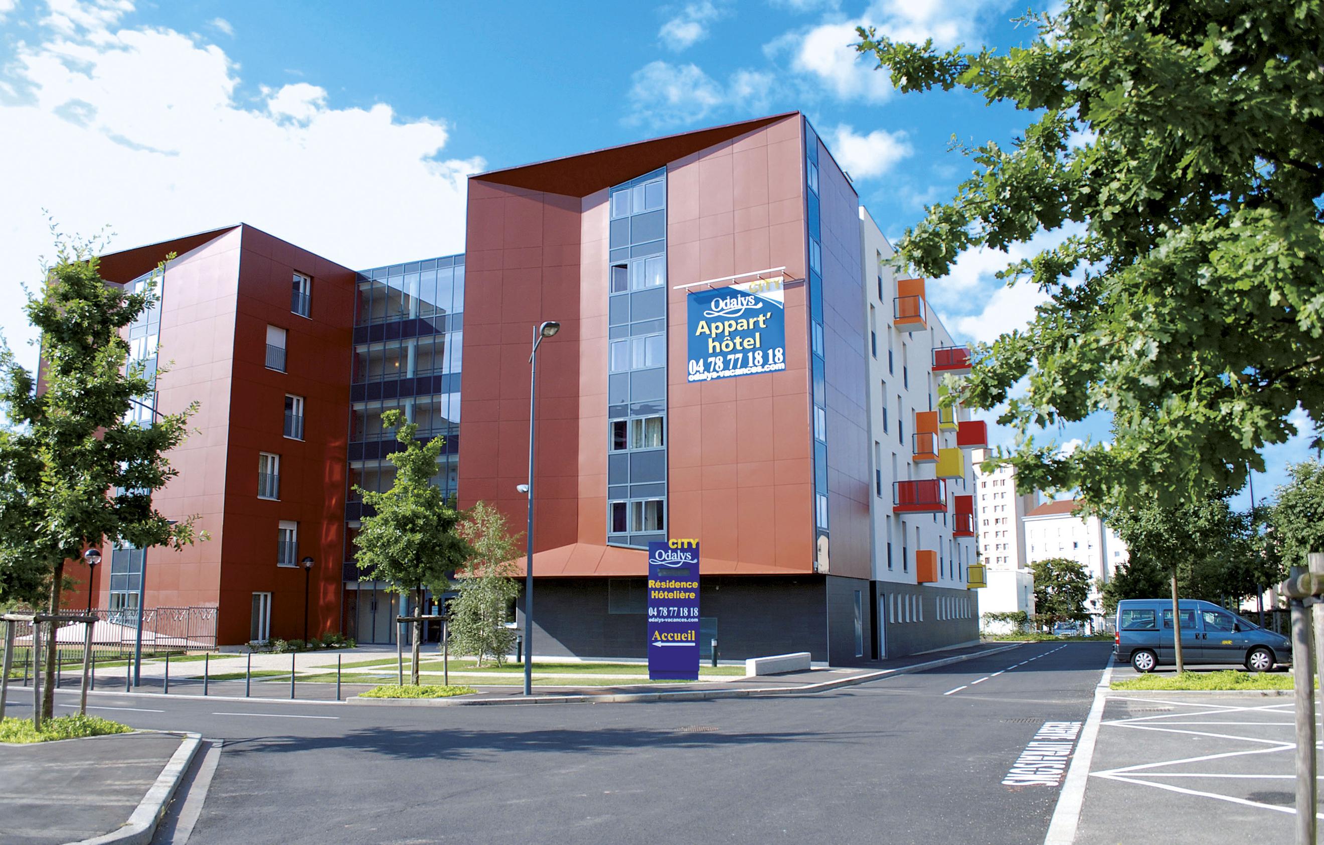 Appart'Hotel Odalys City - Bioparc Lyon Est Exterior foto
