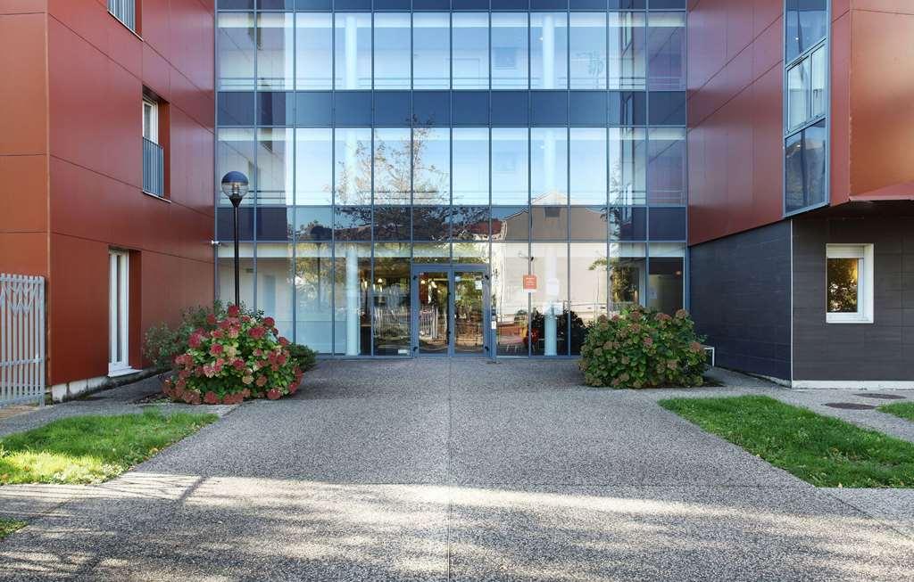 Appart'Hotel Odalys City - Bioparc Lyon Est Exterior foto