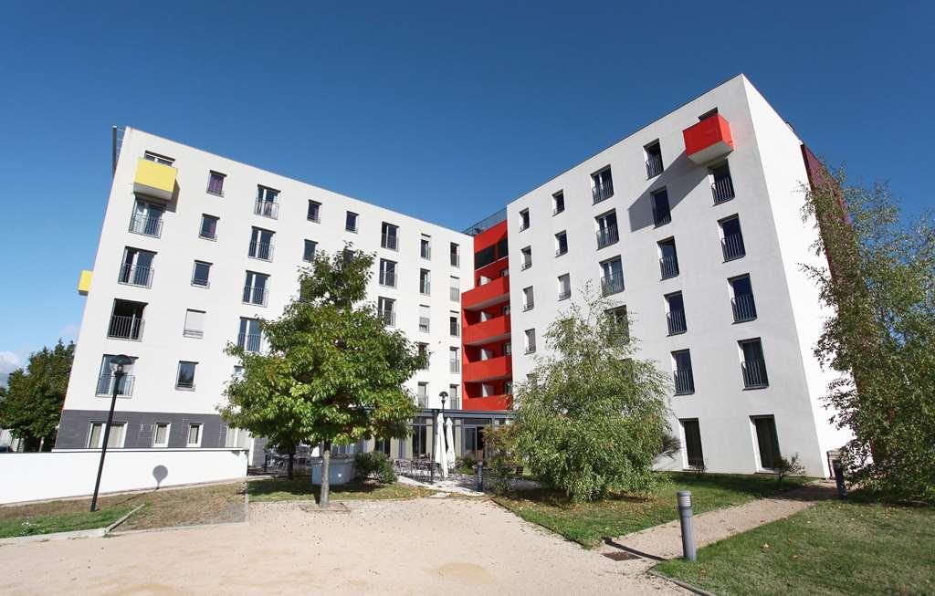 Appart'Hotel Odalys City - Bioparc Lyon Est Exterior foto
