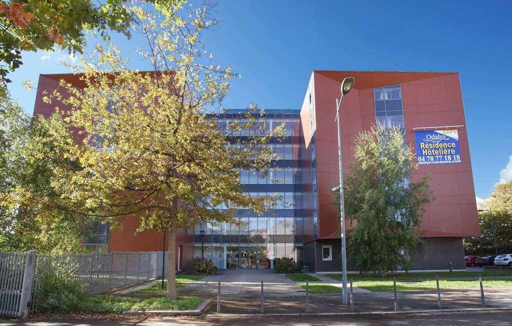 Appart'Hotel Odalys City - Bioparc Lyon Est Exterior foto