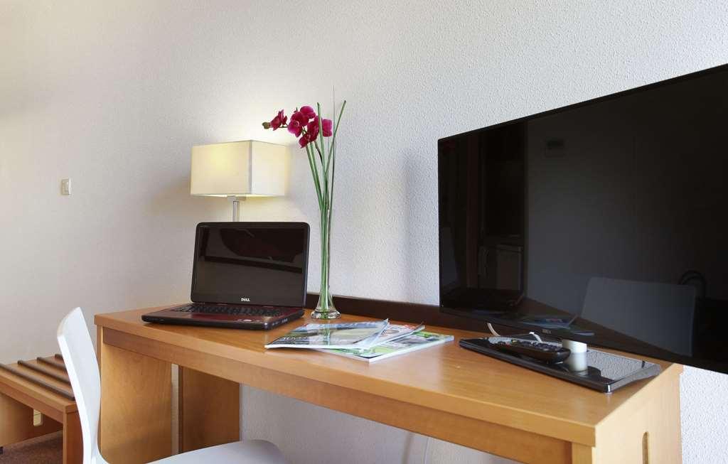 Appart'Hotel Odalys City - Bioparc Lyon Est Quarto foto