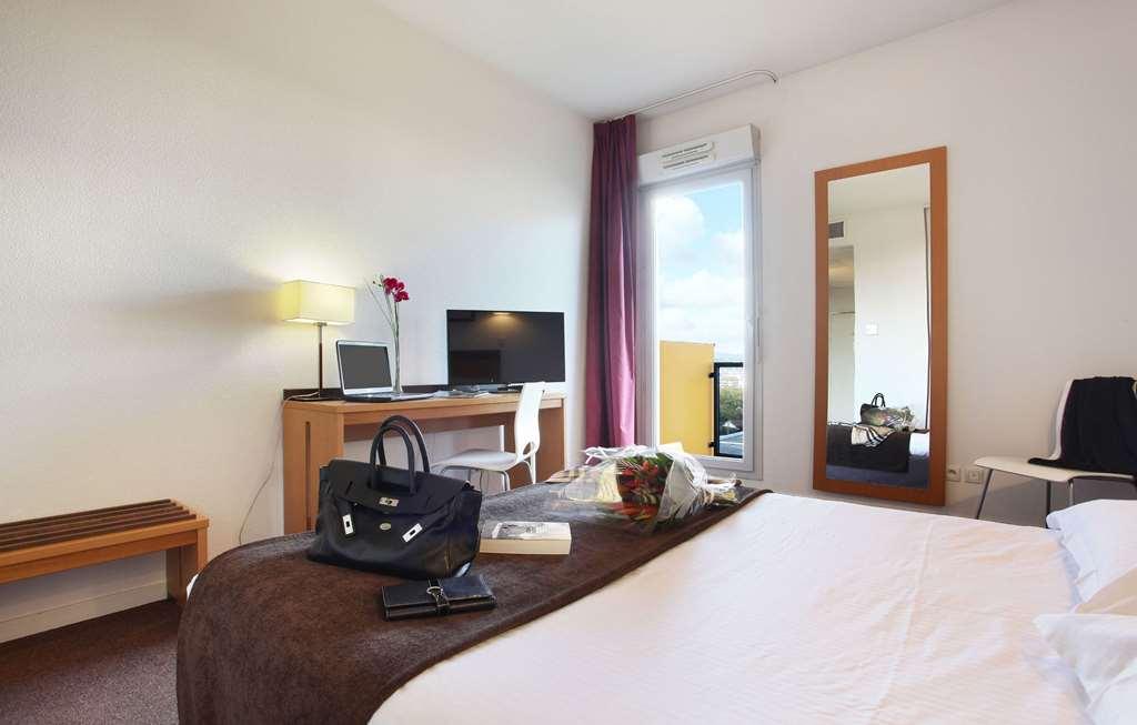 Appart'Hotel Odalys City - Bioparc Lyon Est Quarto foto
