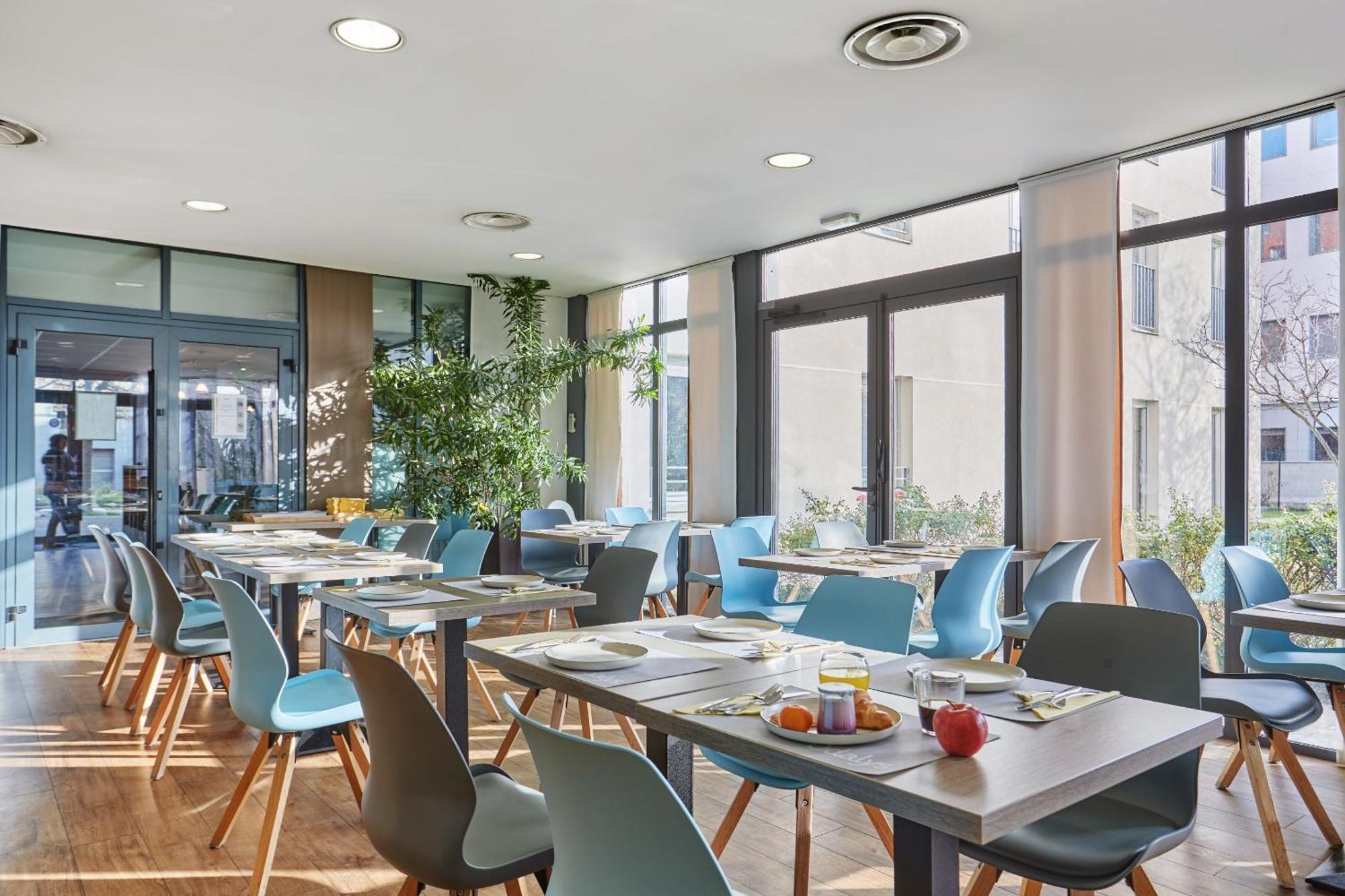 Appart'Hotel Odalys City - Bioparc Lyon Est Exterior foto