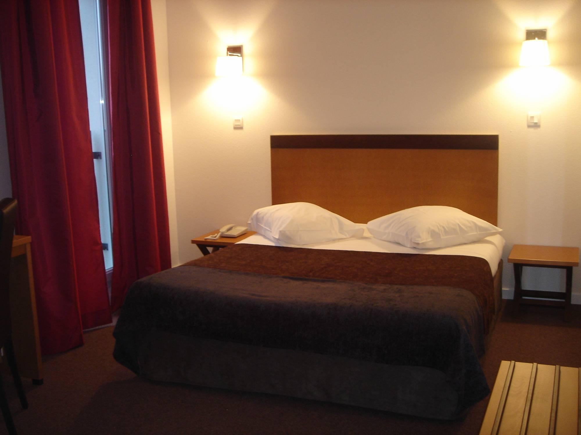 Appart'Hotel Odalys City - Bioparc Lyon Est Quarto foto