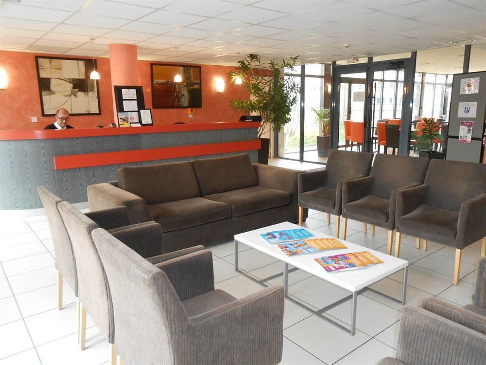 Appart'Hotel Odalys City - Bioparc Lyon Est Exterior foto